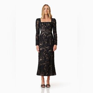 Elliatt | Dresses | Ellliatt Kailee Texture Long Sleeve Midi Dress Xs Color  Ivory Nwt | Poshmark